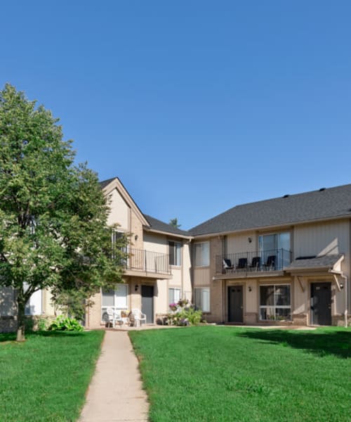 Exterior and walkway at Lakeside Terraces in Sterling Heights, Michigan